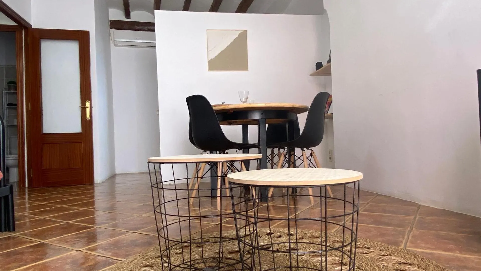 Tinos Segundo Appartement Tarragona 0*,